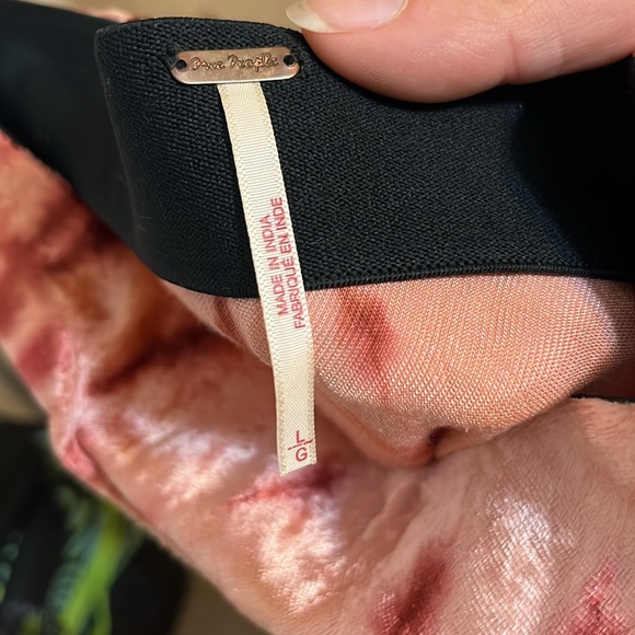 Free People sz Large Serious Swagger velvet tie-dye midi skirt - Picture 5 of 6